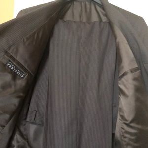 Perry Ellis men’s suite